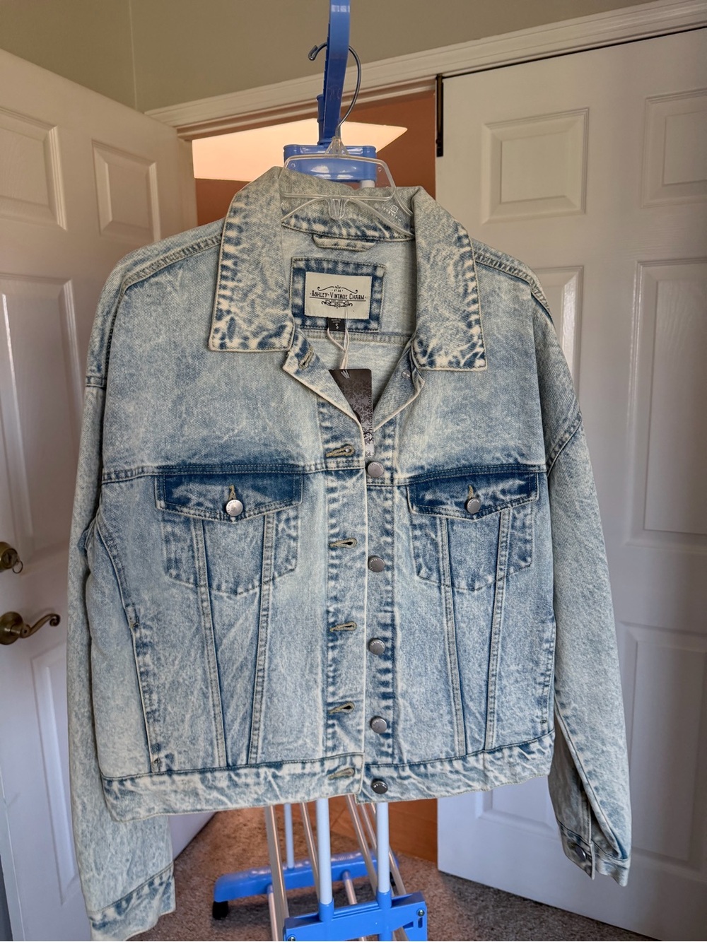 Women’s Light Wash Acid Denim Jacket - Classic Jean Jacket